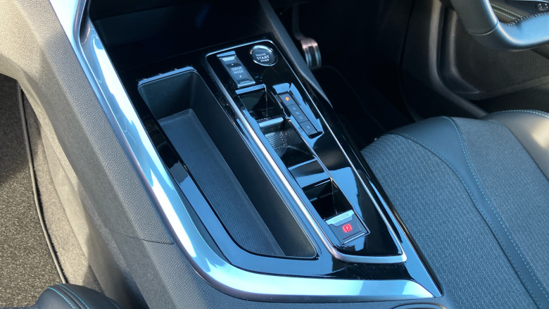 Peugeot 3008 1.6 Hybrid 225 Allure 5dr e-EAT8 Estate